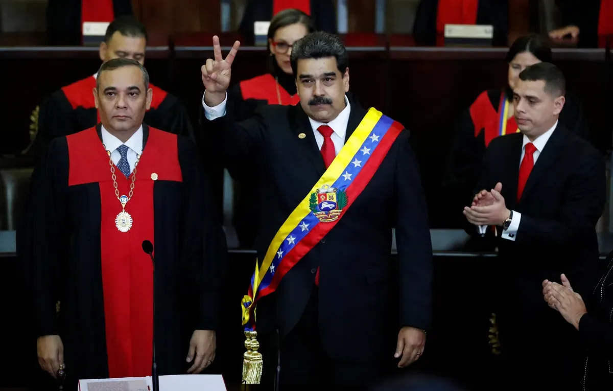 Investigação revela pagamentos de €3 milhões de Maduro ao PSOE da Espanha