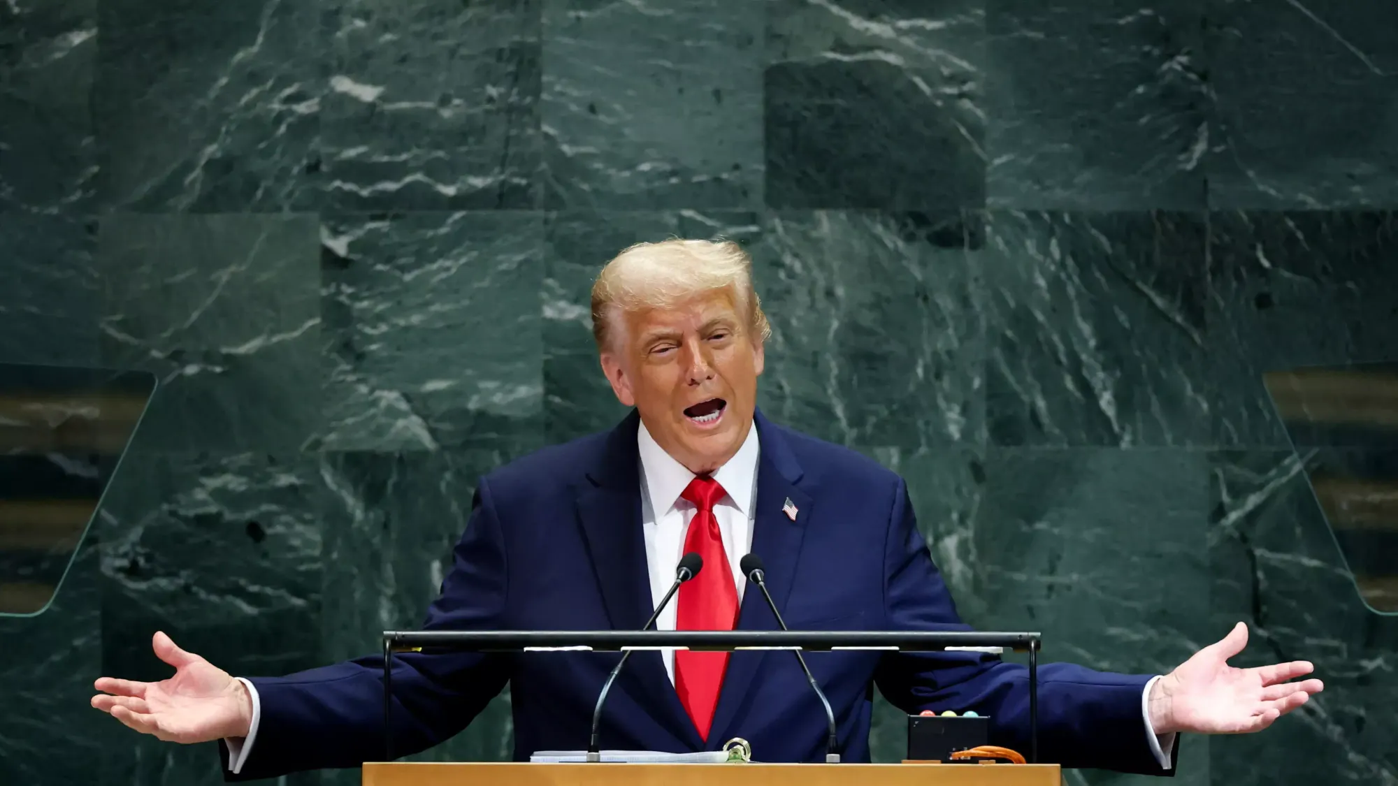 Trump desmonta a ONU em discurso e expõe sua inutilidade