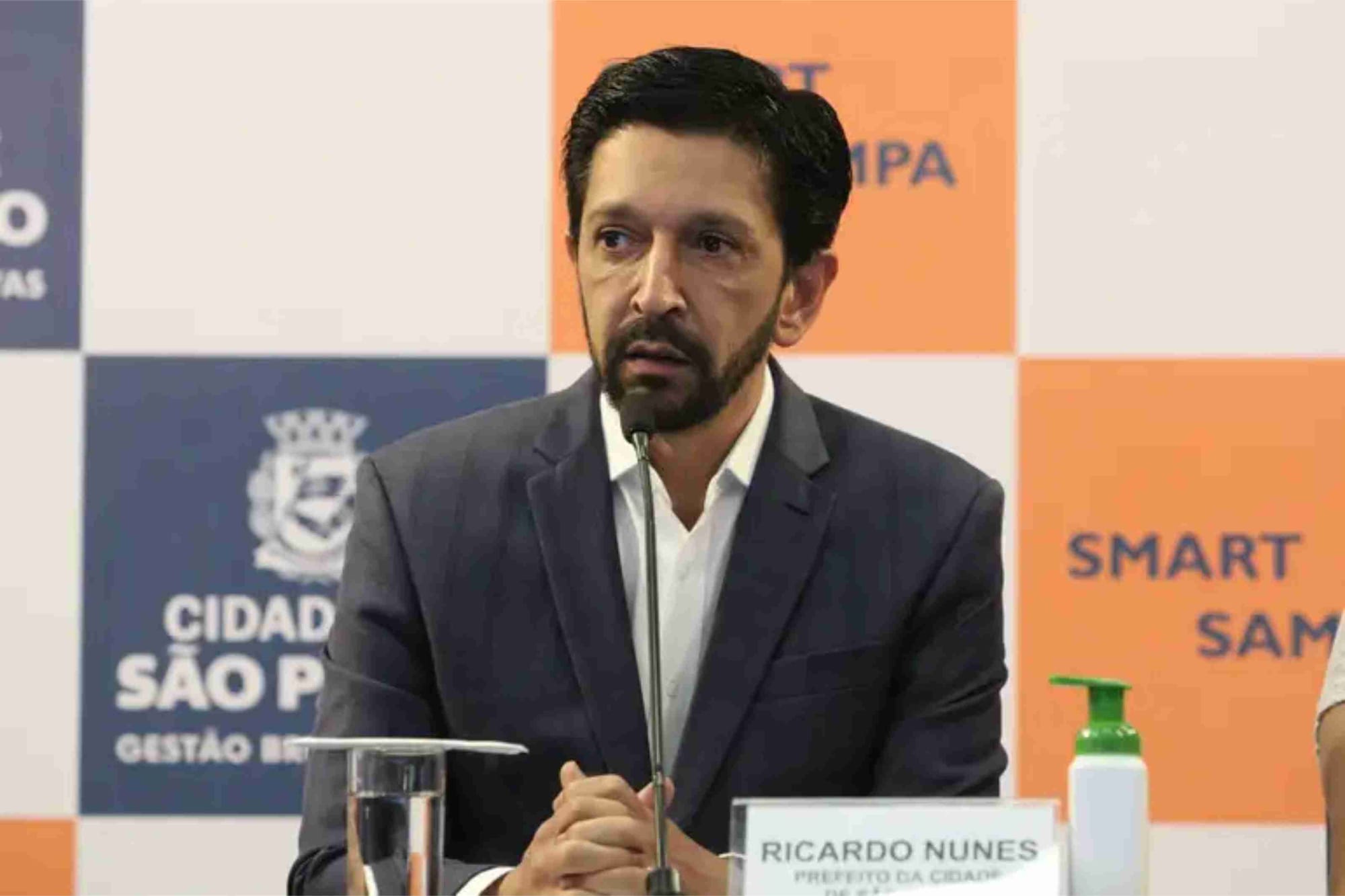 Ricardo Nunes cancela contratos e enfrenta grupos culturais ligados à esquerda