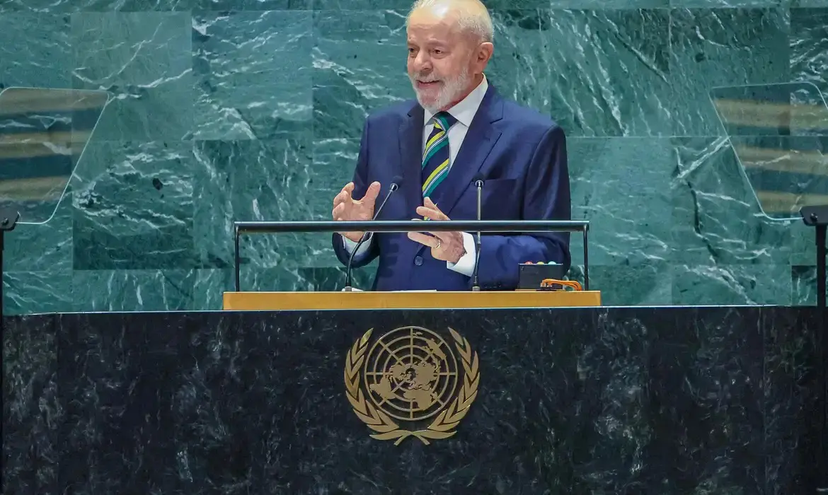 Brasil abre discursos da ONU graças a Israel, mas Lula ignora legado histórico