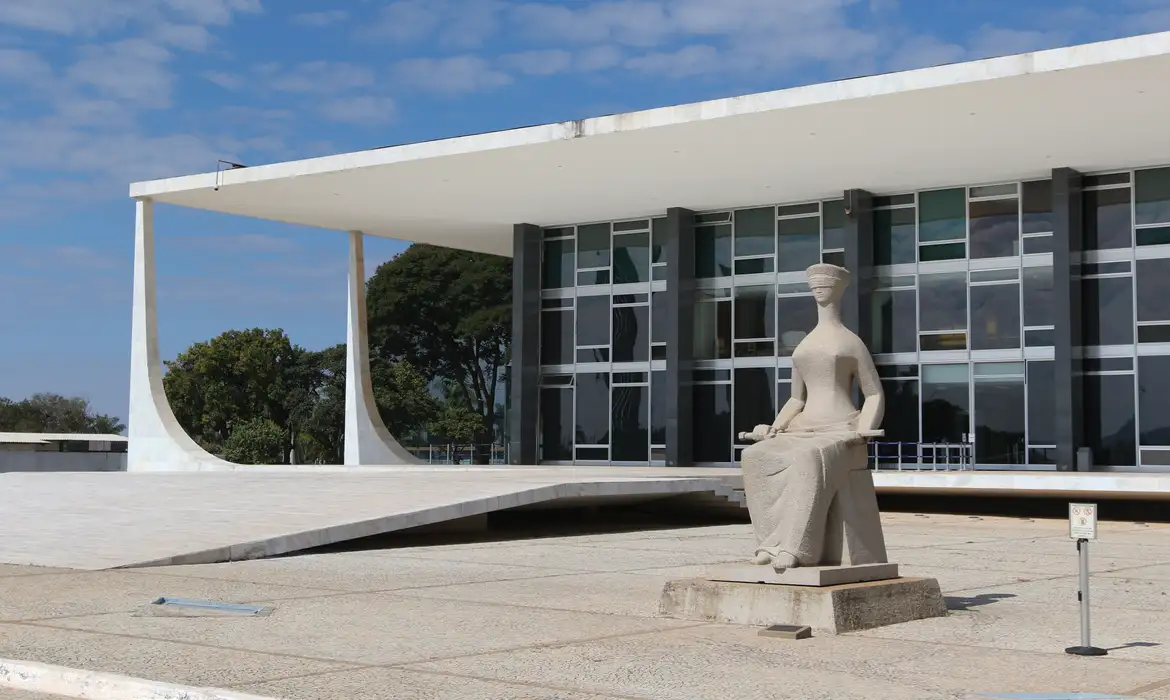 STF ameaça reagir contra anistia aprovada pelo Congresso