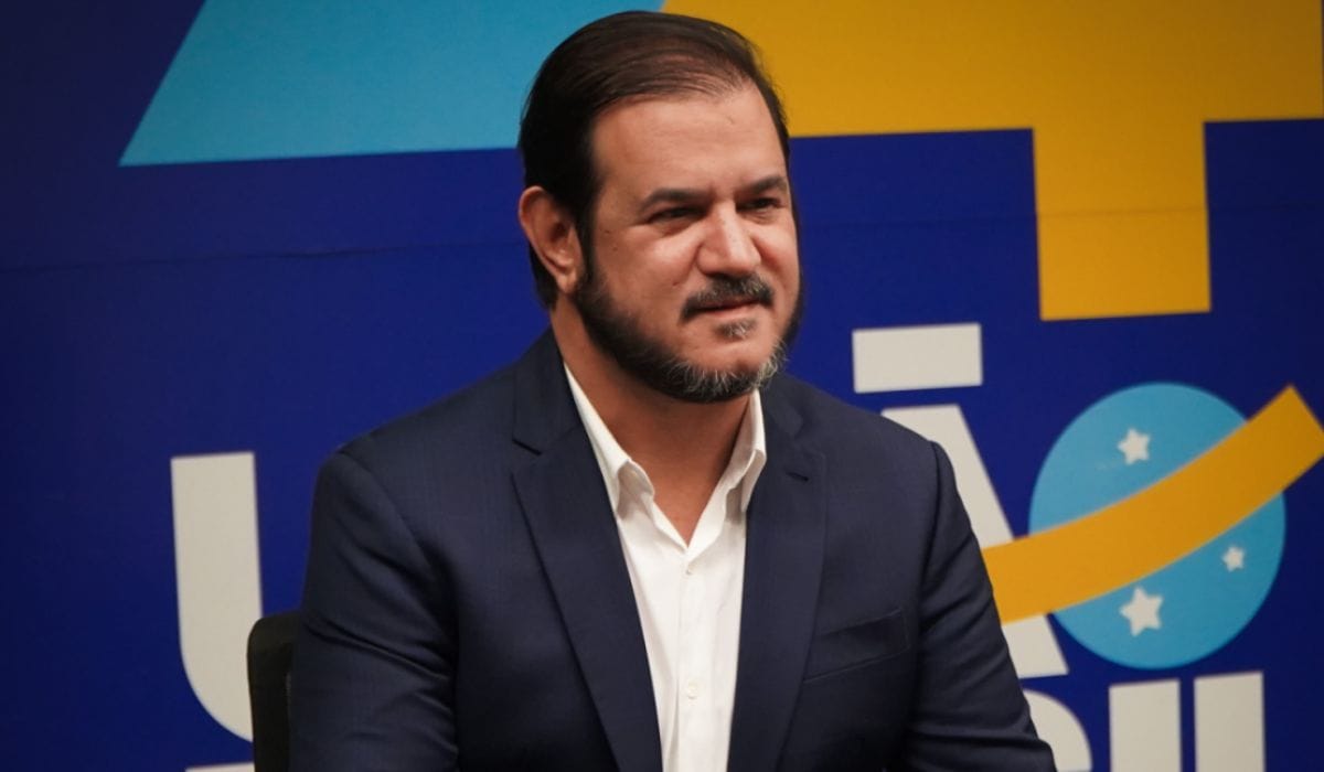 Presidente do União Brasil é alvo de investigação por ligações com PCC e jatos ocultos