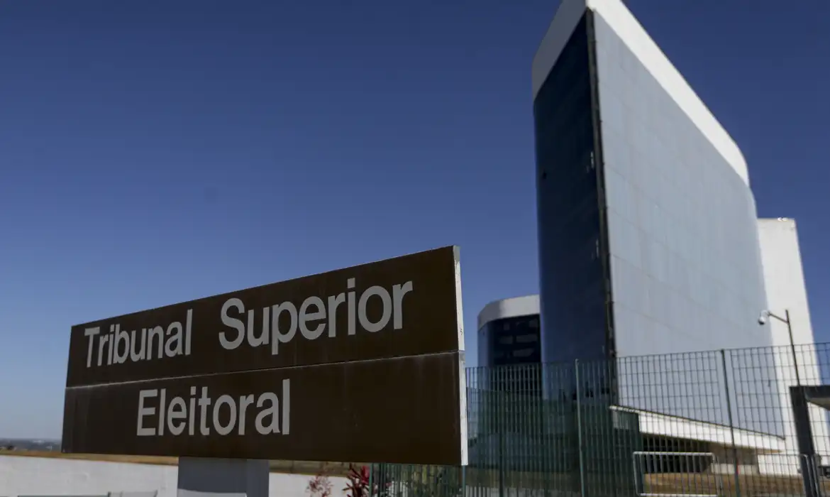 Tagliaferro depõe sobre alegações de censura no TSE