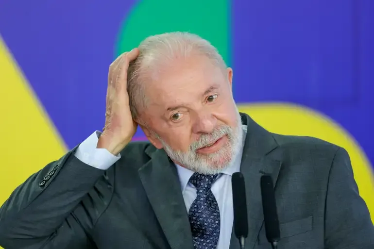 Lula se manifesta tardiamente sobre operação no Rio e adota discurso cauteloso