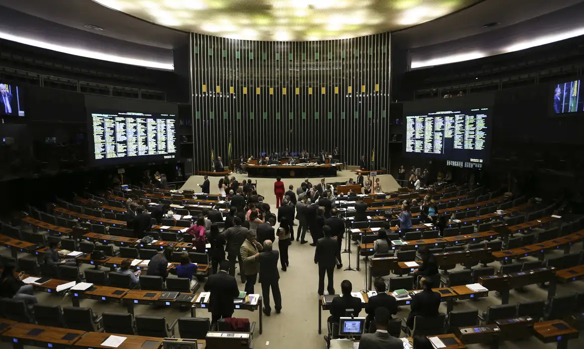 MP do IOF deve caducar diante da falta de consenso no Congresso