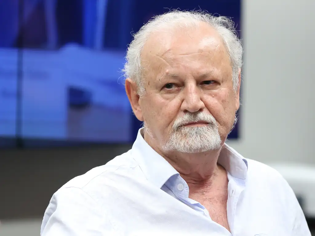 Líder do MST propõe enviar brigadas para apoiar ditadura de Maduro