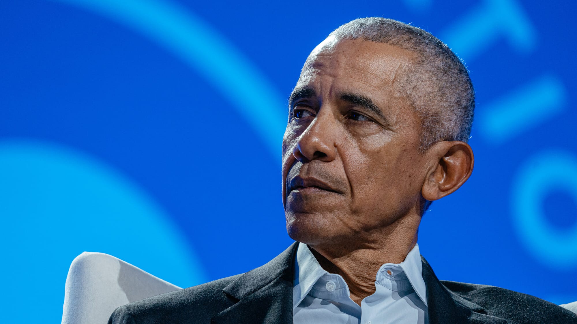 Centro de Obama em Stanford articulou encontro secreto para ampliar controle global da informação