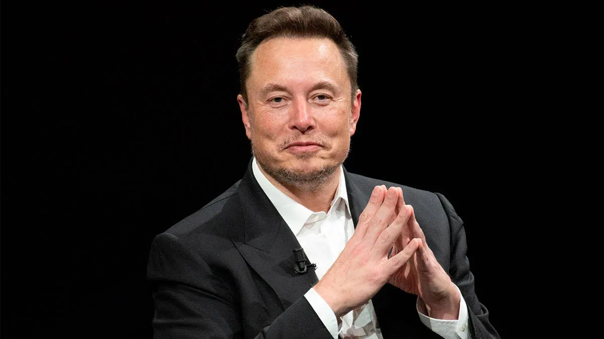 Elon Musk lança Grokipedia para oferecer alternativa à Wikipedia