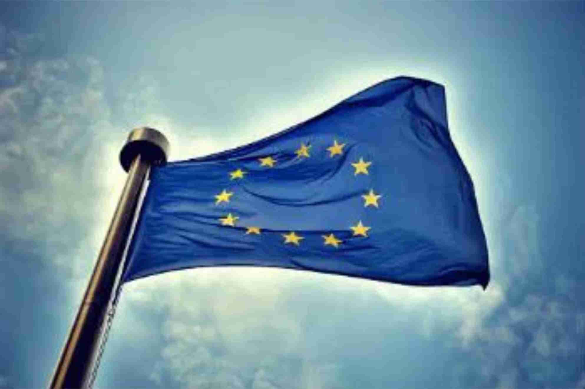 União Europeia avança para acabar com anonimato na internet