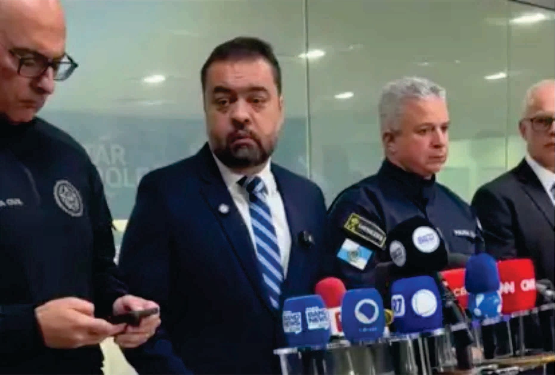 Câmara pede prisão preventiva de Cláudio Castro, mas governador rebate acusações