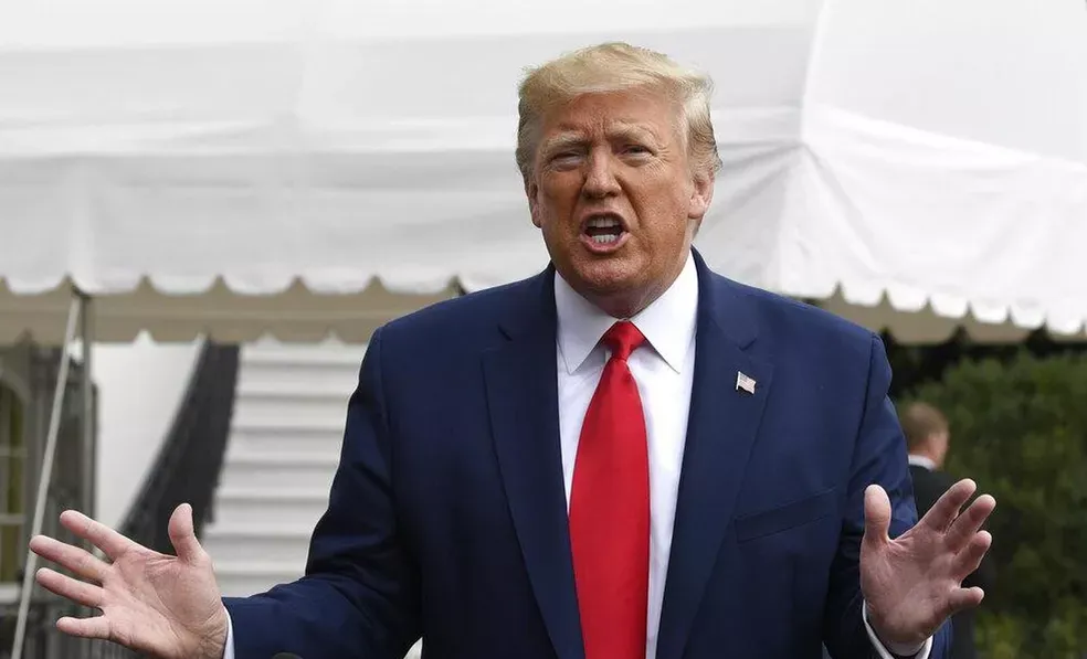 Trump critica Espanha e sugere sua expulsão da OTAN por descumprir meta de defesa