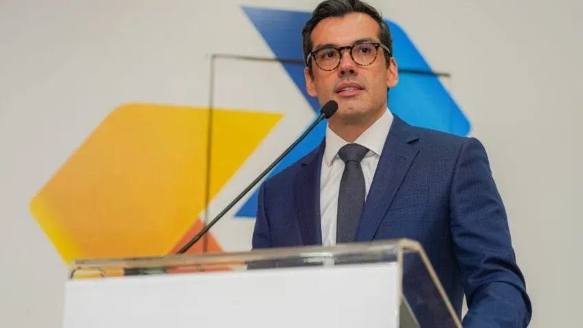 Presidente dos Correios confirma empréstimo de R$ 20 bilhões com garantia do Tesouro