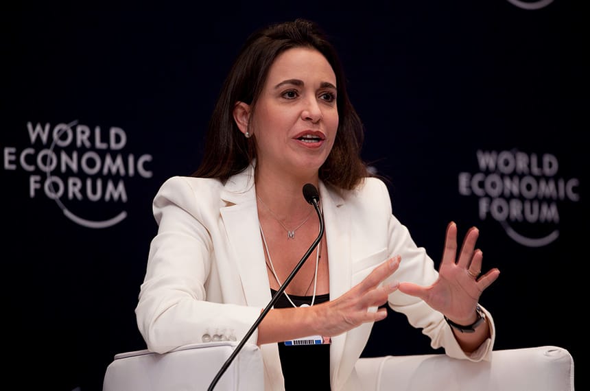 María Corina Machado denuncia divisão no regime venezuelano