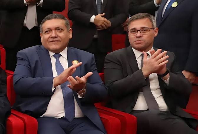 Nunes Marques e Mendonça divergem em julgamento de manifestante do 8 de janeiro