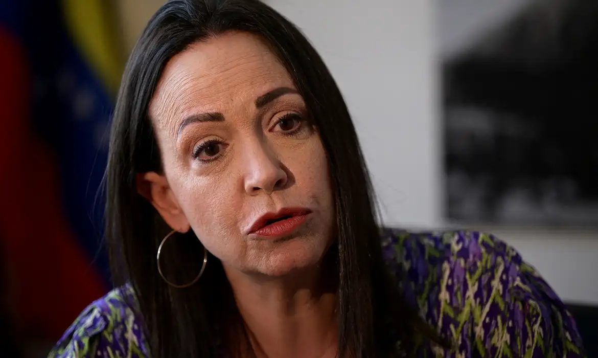 Procurador chavista ameaça María Corina por possível viagem à Noruega