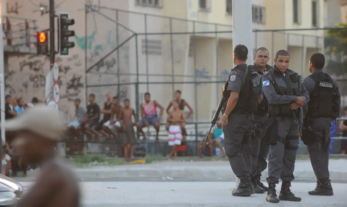 Brasil piora no índice global de crime organizado