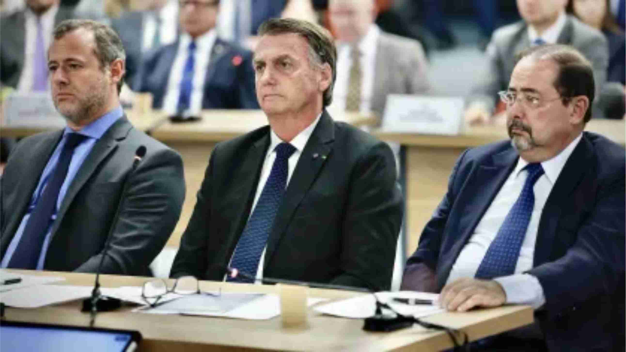 Defesa de Bolsonaro prepara novo recurso após STF rejeitar embargos por unanimidade