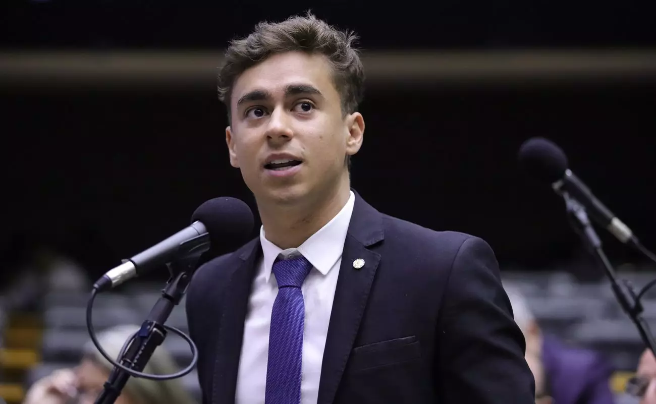Justiça determina remoção de post de Nikolas Ferreira