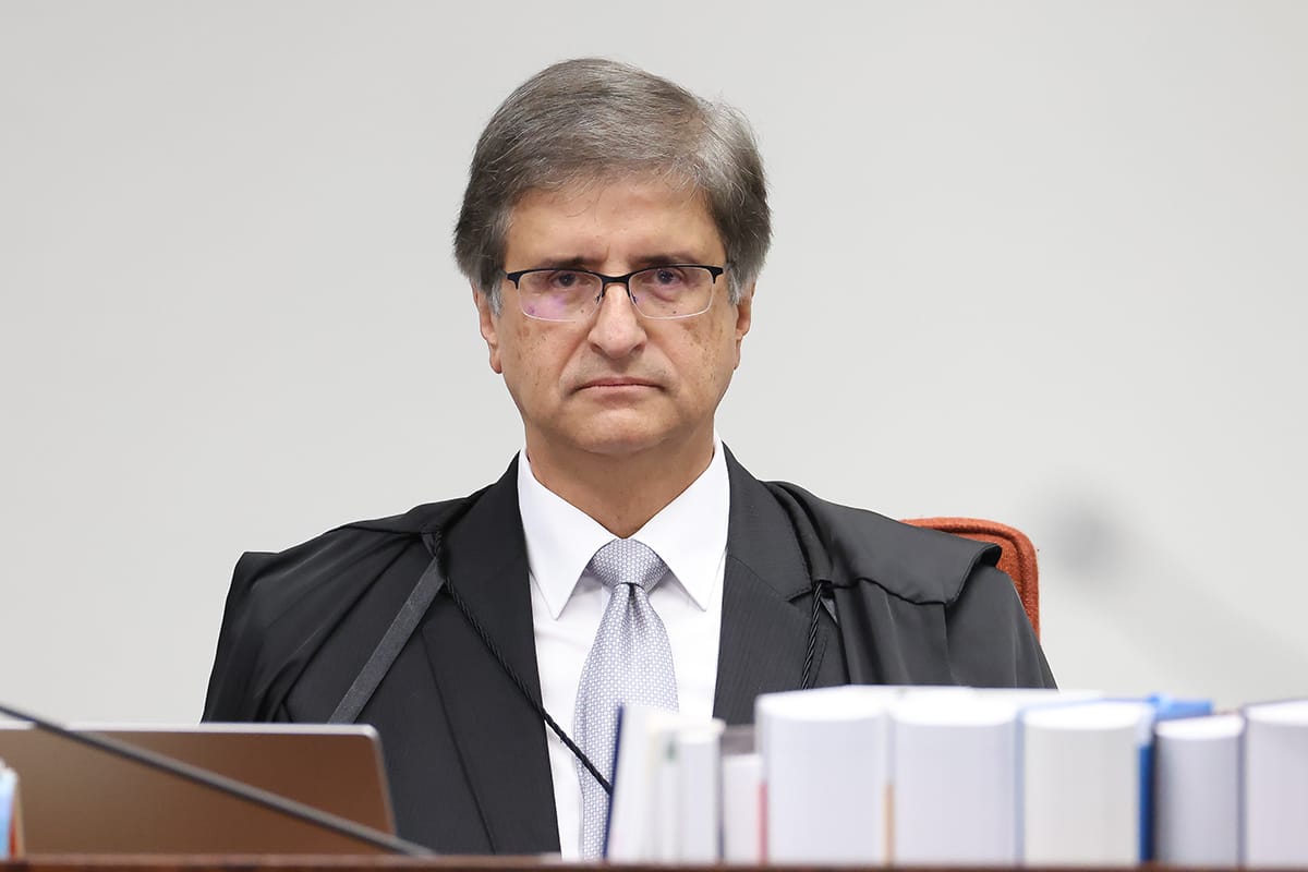 Oposição acusa Gonet de omissão e alinhamento ao STF durante sabatina