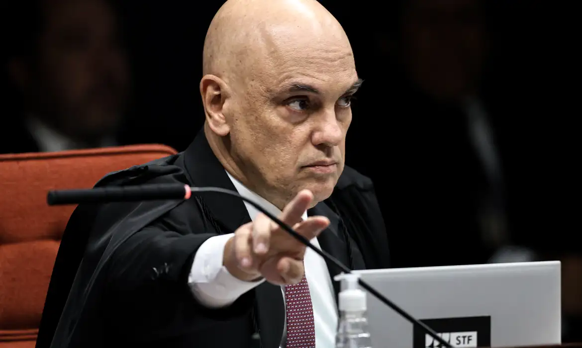 Moraes exalta Gonet e repete discurso institucional após votação apertada