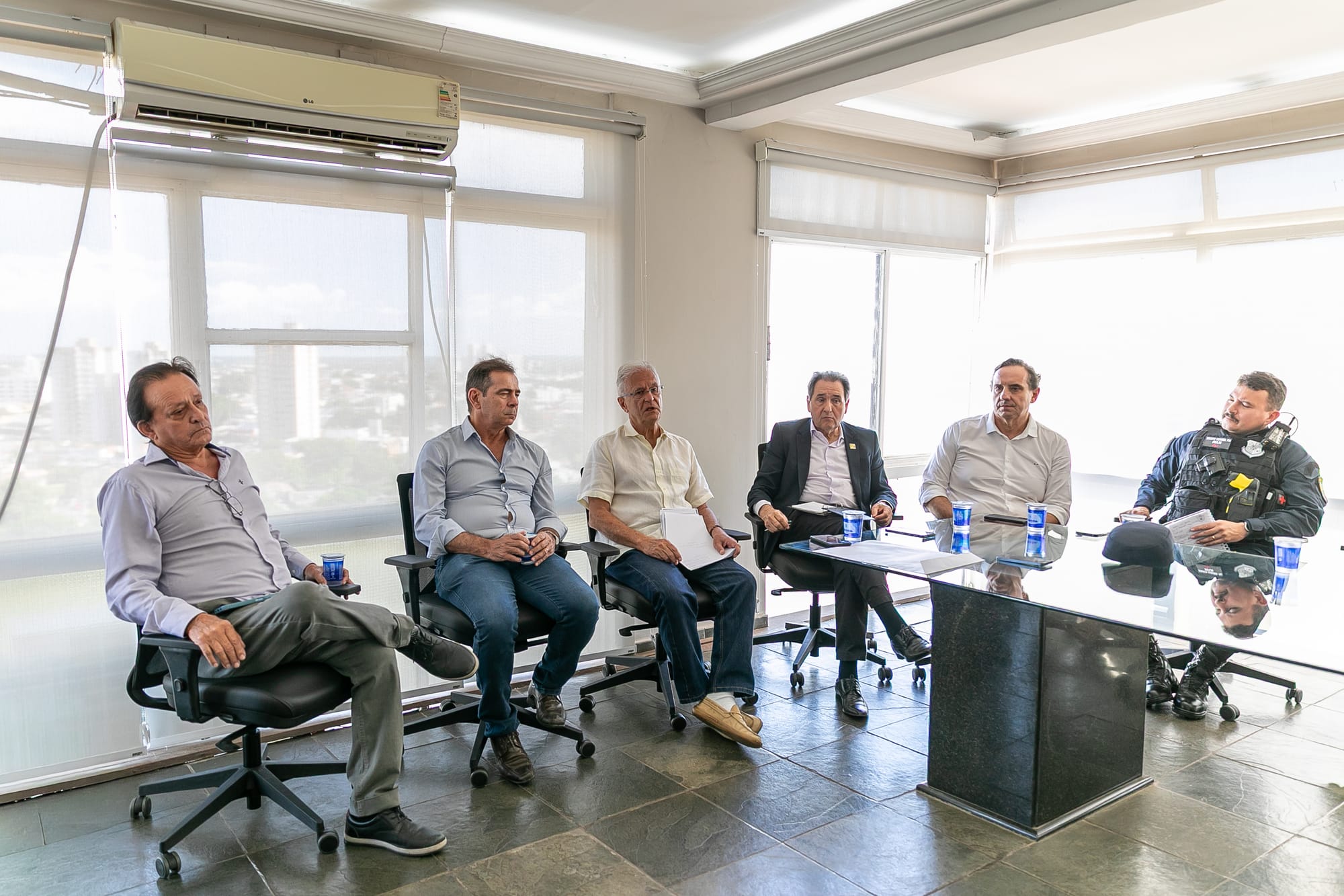 Prefeitura e Associação Comercial debatem revitalização do Centro Histórico de Cuiabá