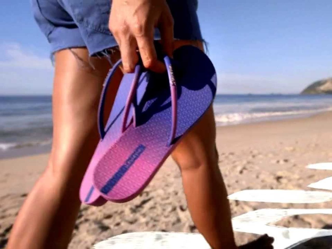 Rival da Havaianas: acionistas da Grendene doaram para campanhas de Bolsonaro