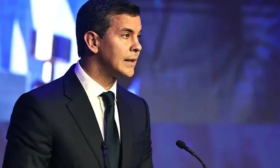 Presidente do Paraguai critica Lula após inauguração separada de ponte binacional