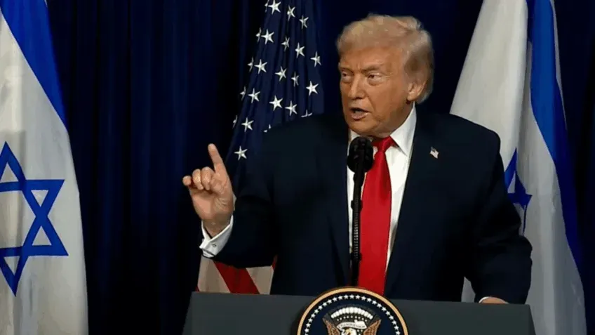 Trump amplia sanções contra Irã e Venezuela