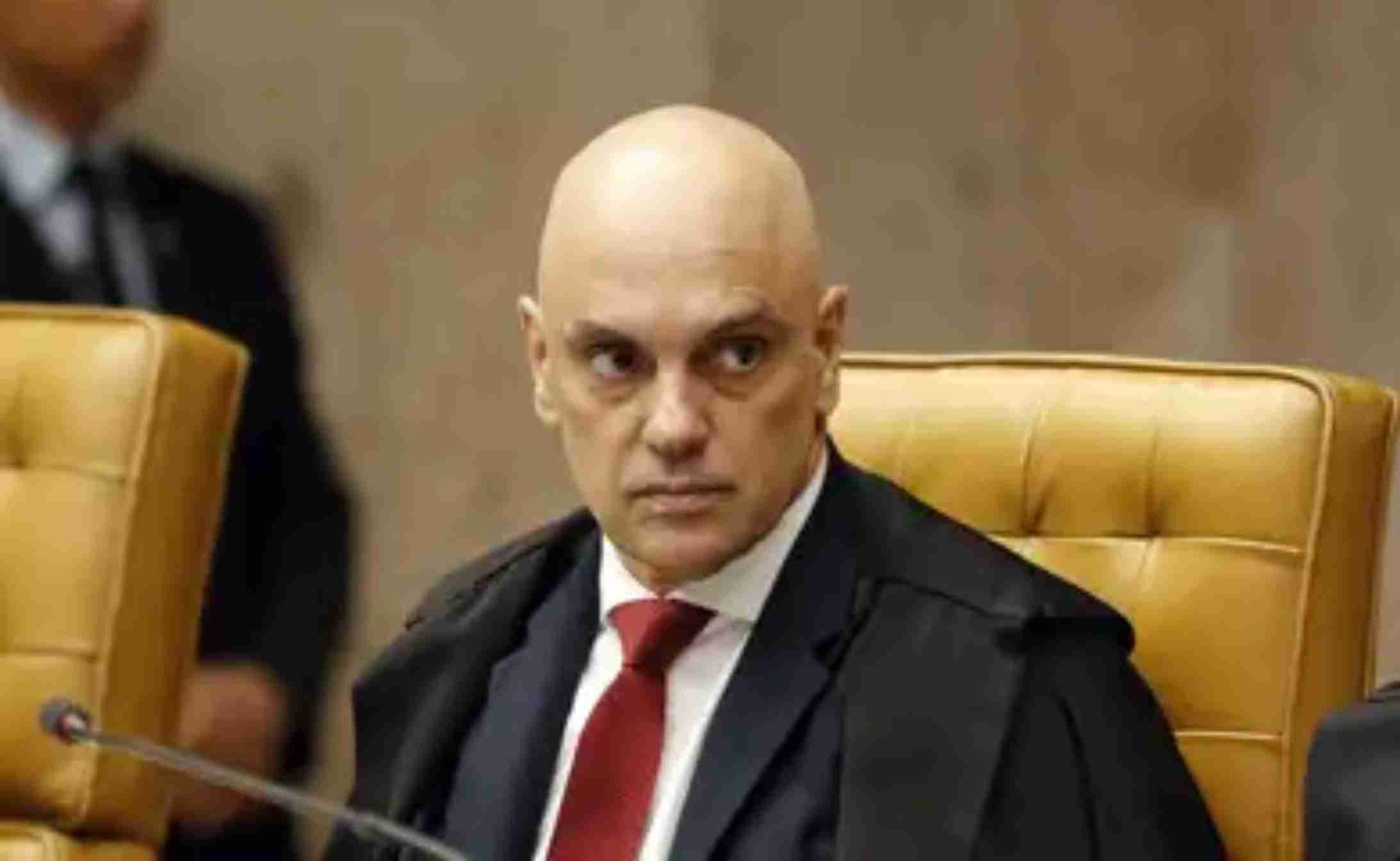 Moraes autoriza médico particular de Bolsonaro a acompanhar perícia na Papuda