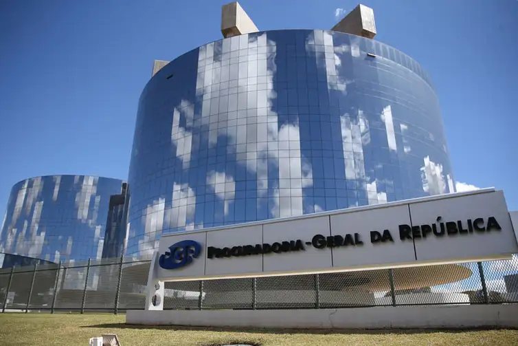 Novo ministro da Justiça defende coordenação com STF e PGR no combate ao crime