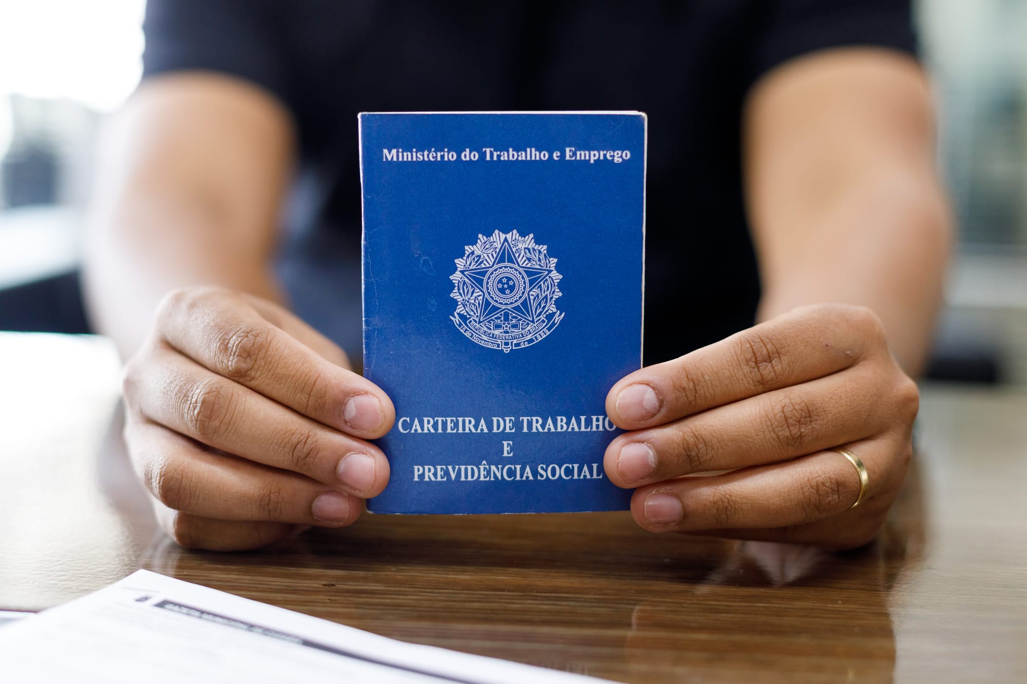 Sine de Cuiabá oferece 659 vagas, incluindo oito para acompanhante de gestantes