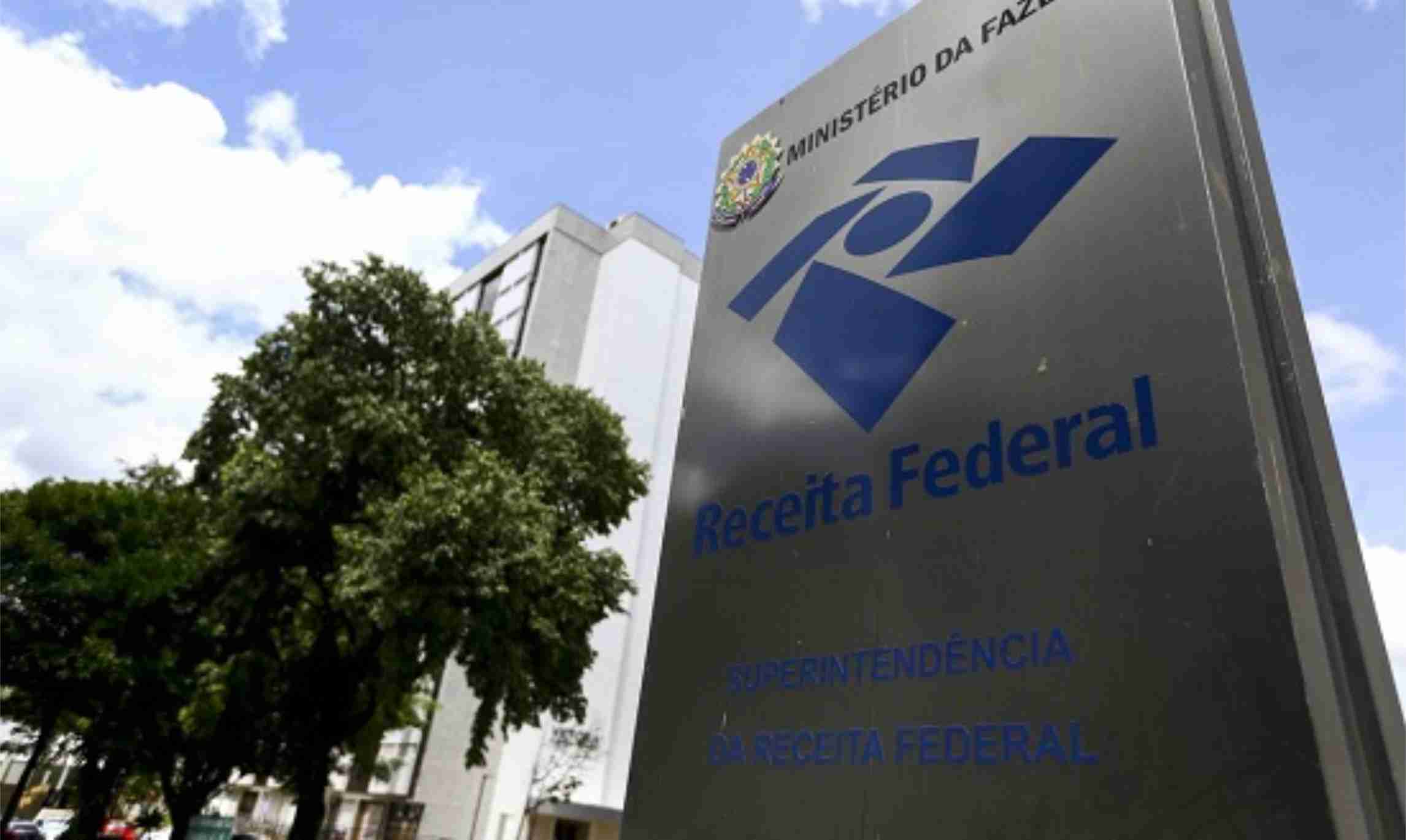 Auditor da Receita afirma que acesso a dados de familiar de ministro foi acidental