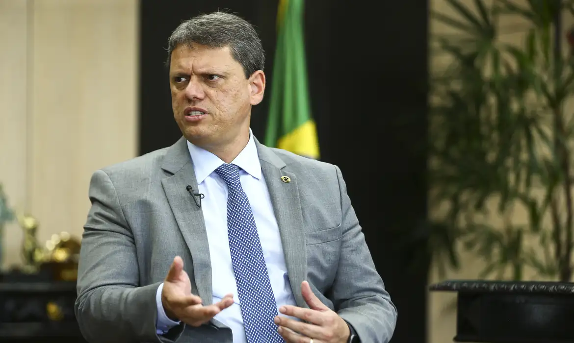 Partido Novo declara apoio a Tarcísio em SP e lança Salles ao Senado