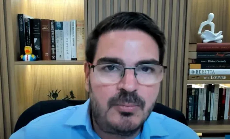 Biópsia descarta câncer em Rodrigo Constantino