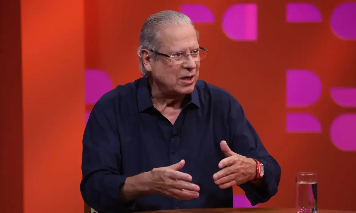 Dirceu atua na formulação de proposta sobre STF apresentada em congresso do PT