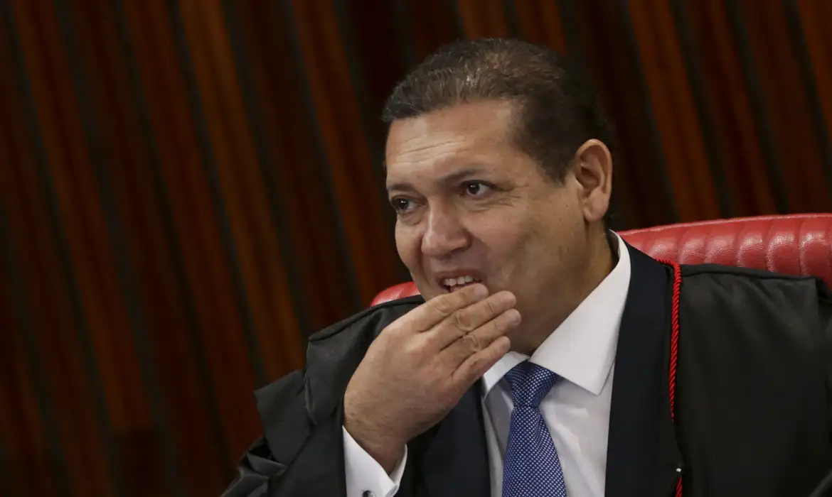Kassio Nunes Marques assume relatoria de revisão criminal de Bolsonaro no STF