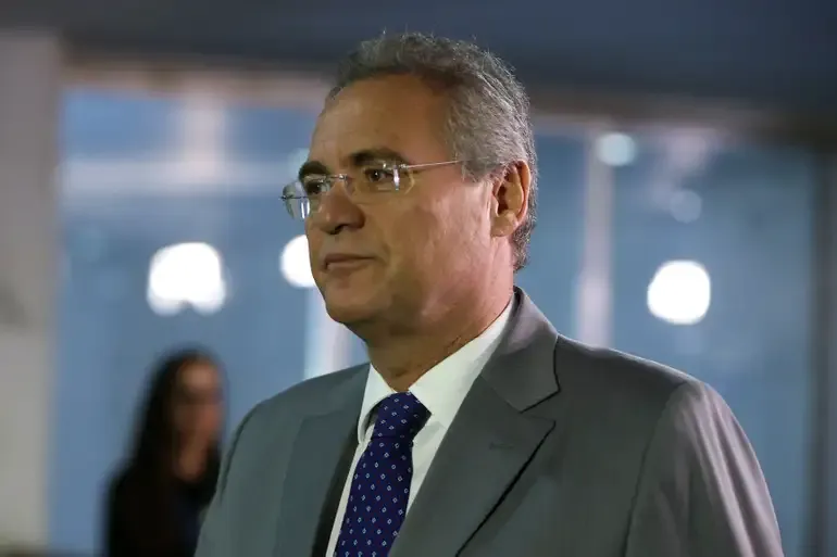 Base governista aponta Renan Calheiros por articulação de projeto bilionário no Senado