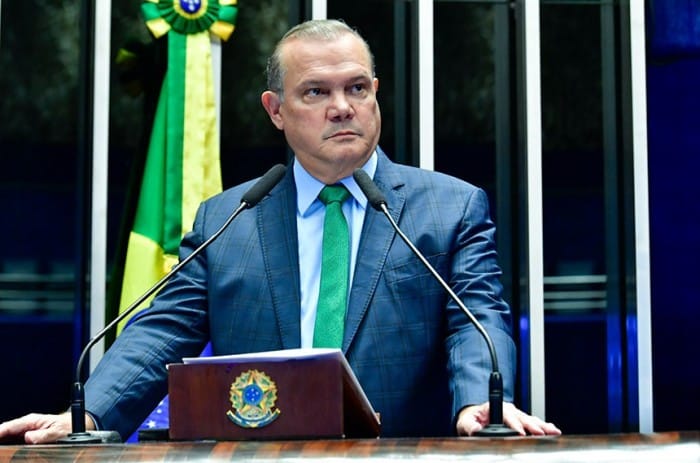 Quando o discurso muda de lado: Wellington critica ofensiva dos EUA contra PCC e Comando Vermelho