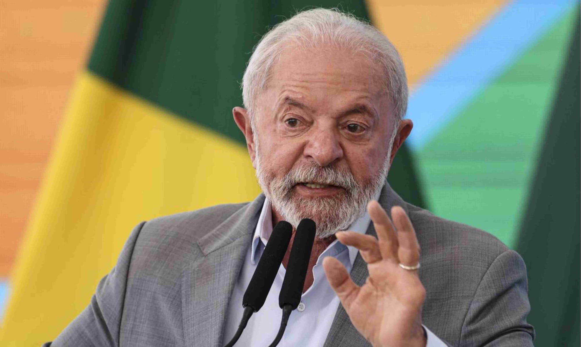 PGR defende depoimento de Flávio Bolsonaro em investigação sobre publicação contra Lula