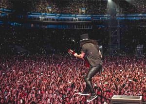 Guns N’ Roses celebra estreia em Cuiabá