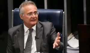 Renan recorre ao STF para definir formato de depoimento de Vorcaro