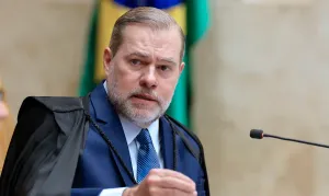 Mensagens citam repasses a Toffoli ligados ao ecossistema Master