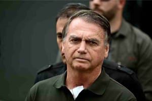 Bolsonaro nega crime contra Lula em depoimento à PF