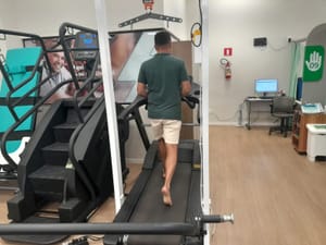 Assistência em Saúde: Paciente destaca humanização da Fisioterapia da Unimed Cuiabá após recuperação