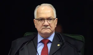Fachin encaminha relatório da PF à PGR e aguarda análise sobre Toffoli