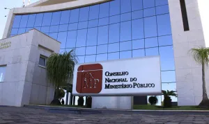 MP denuncia musa da Gaviões por suposta ligação com esquema do PCC