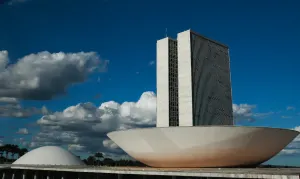 Câmara aprova novo benefício a servidores e salários podem chegar a R$ 77 mil