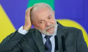 Amiga de Lulinha pede proteção a interlocutores do governo, diz revista