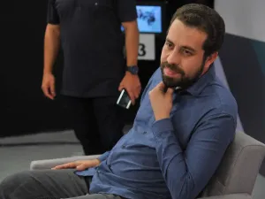Boulos enfrenta críticas de entregadores após defender regulação dos apps