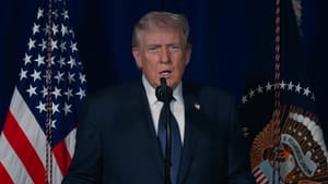 Trump anuncia “grande onda” de ataques contra o Irã e prevê ofensiva decisiva